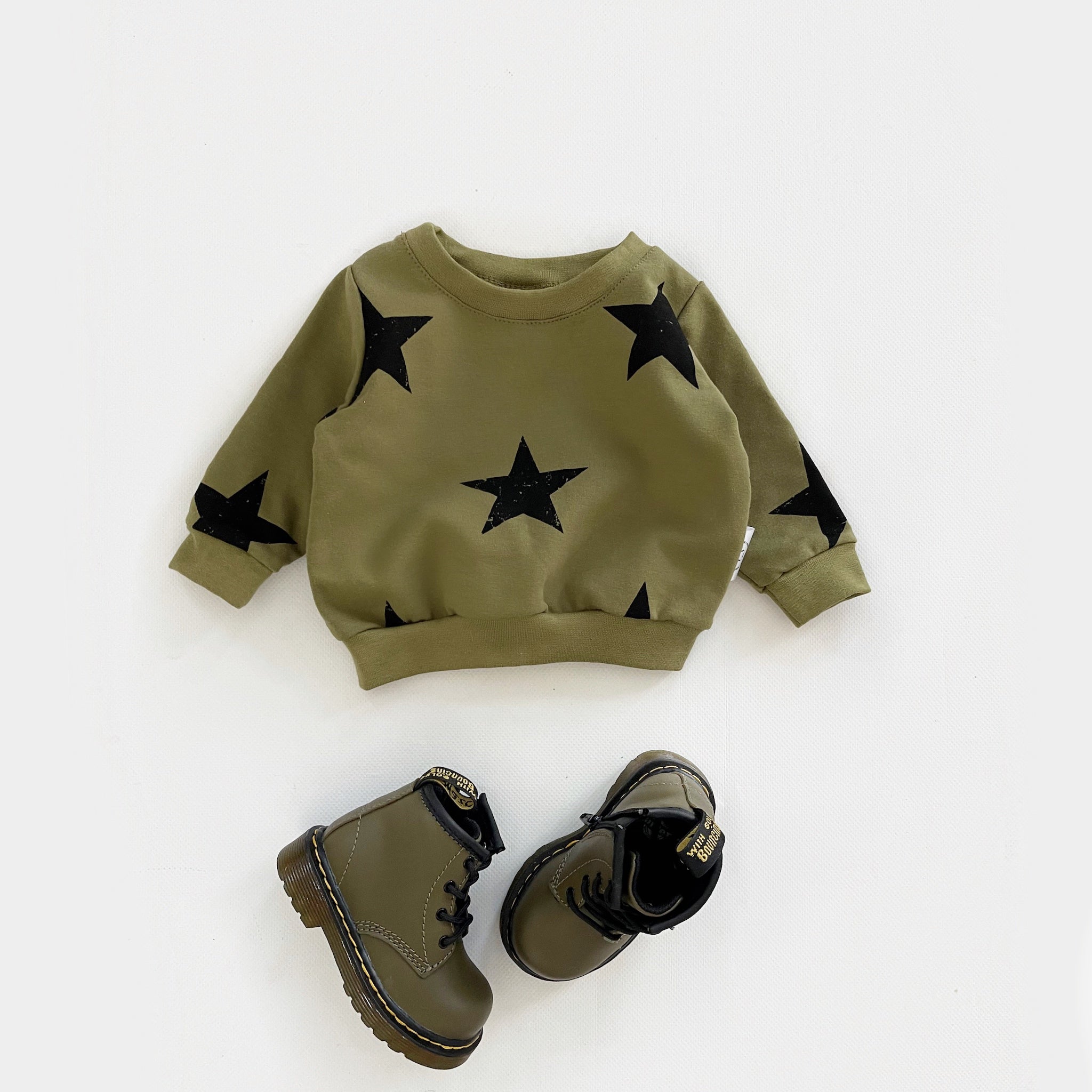 Pullover with Stars