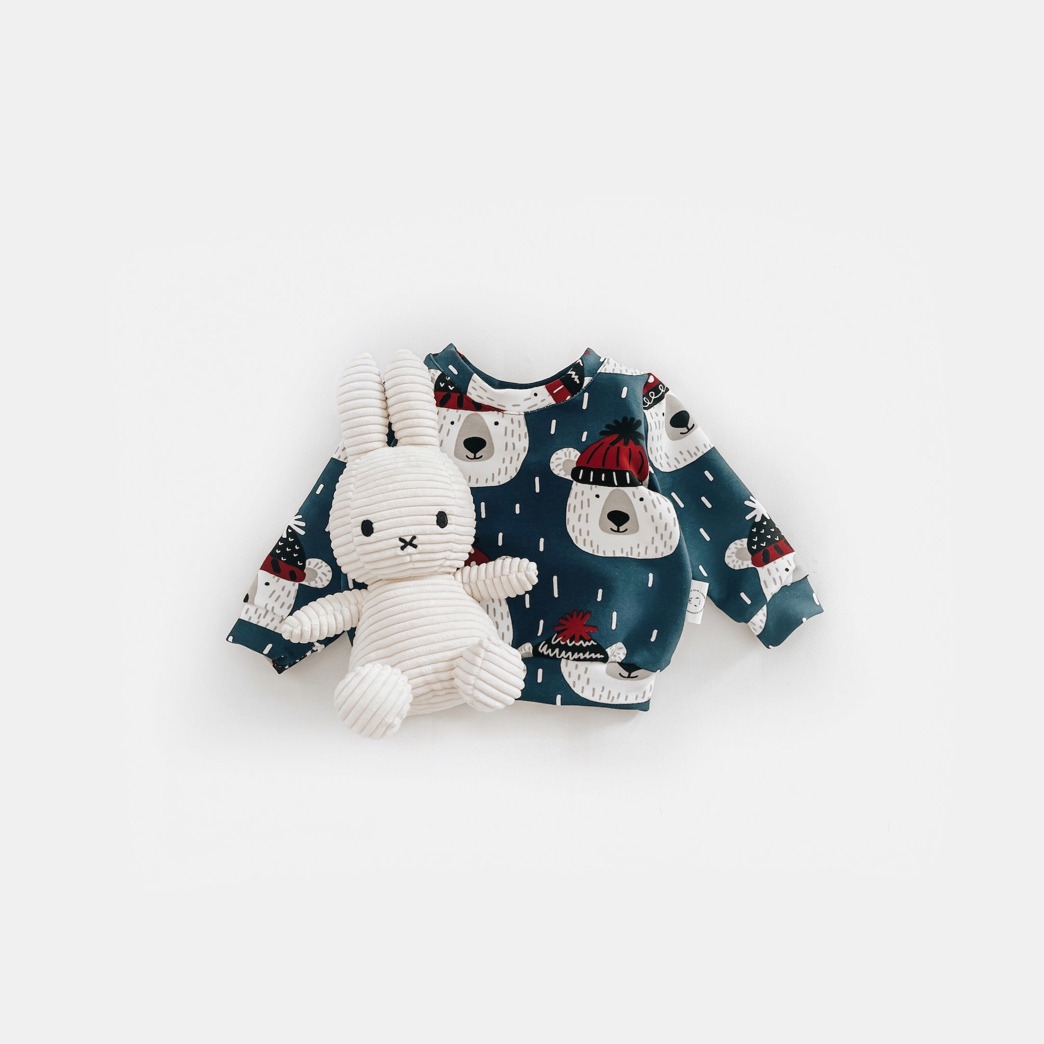 Pullover with Polar Bears