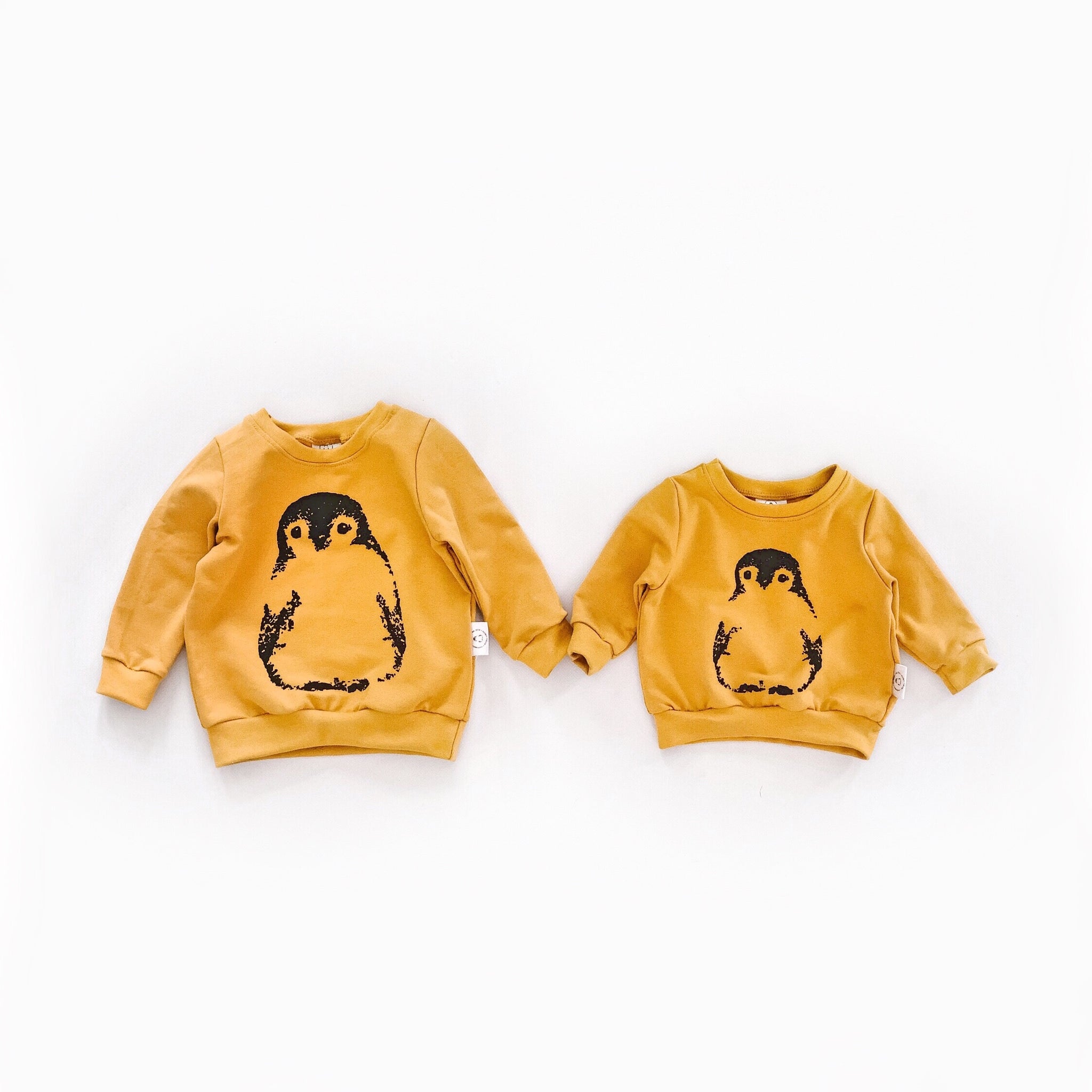 Signature Pullover with Penguin / cotton