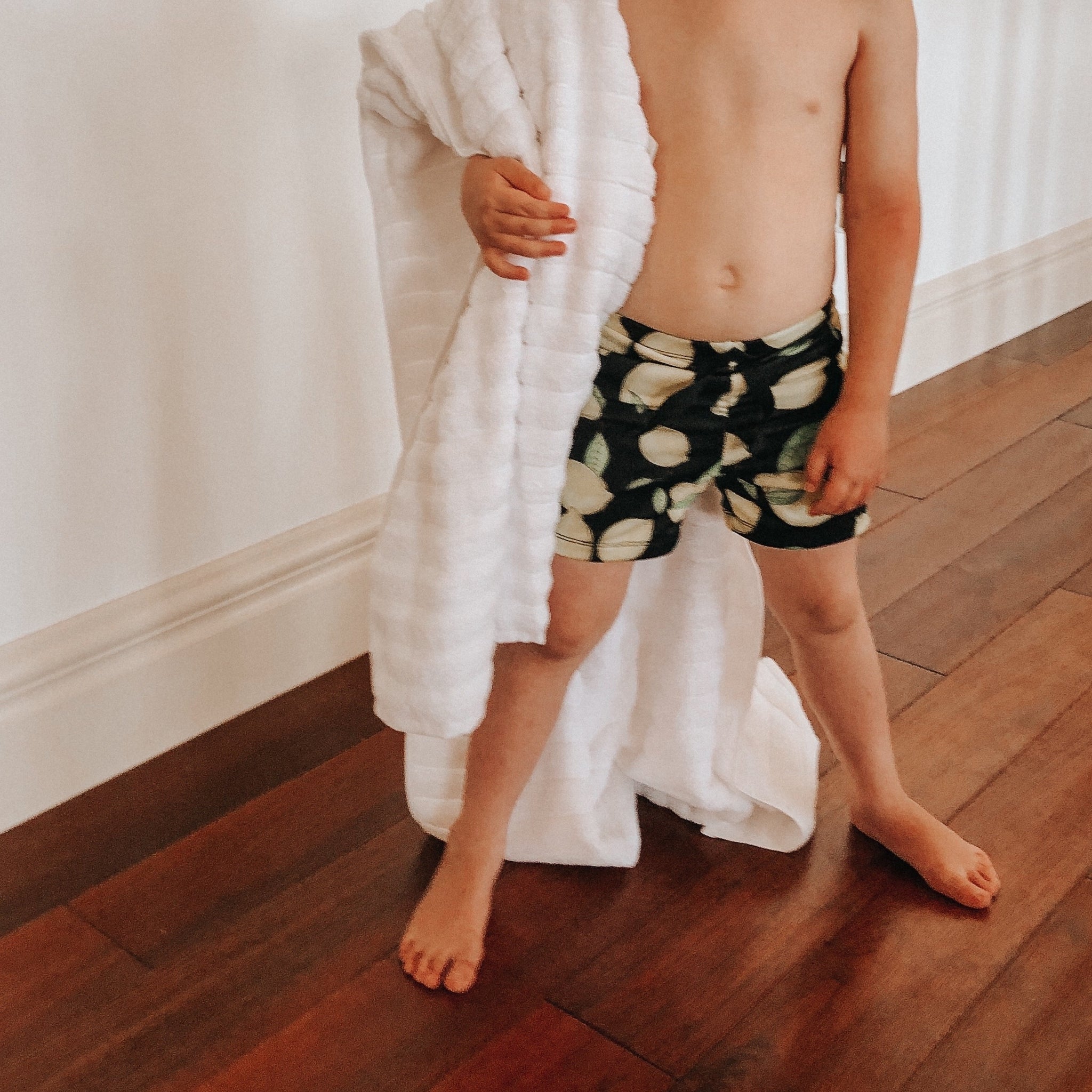 Swim shorts with Lemons
