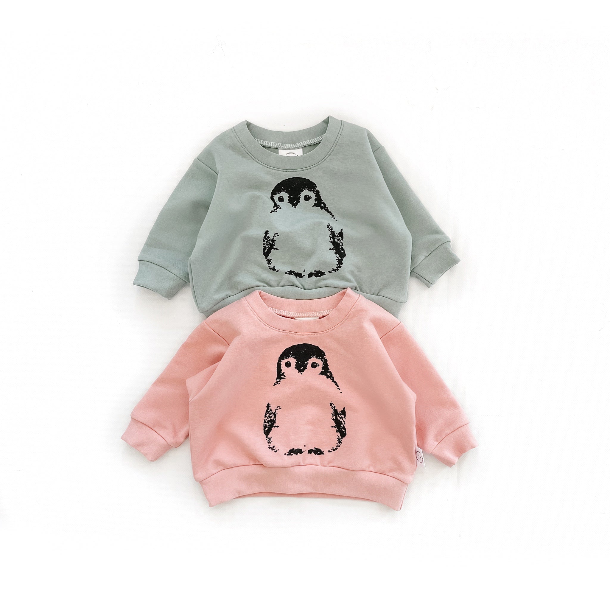 Oversized Signature Sweatshirt with Penguin