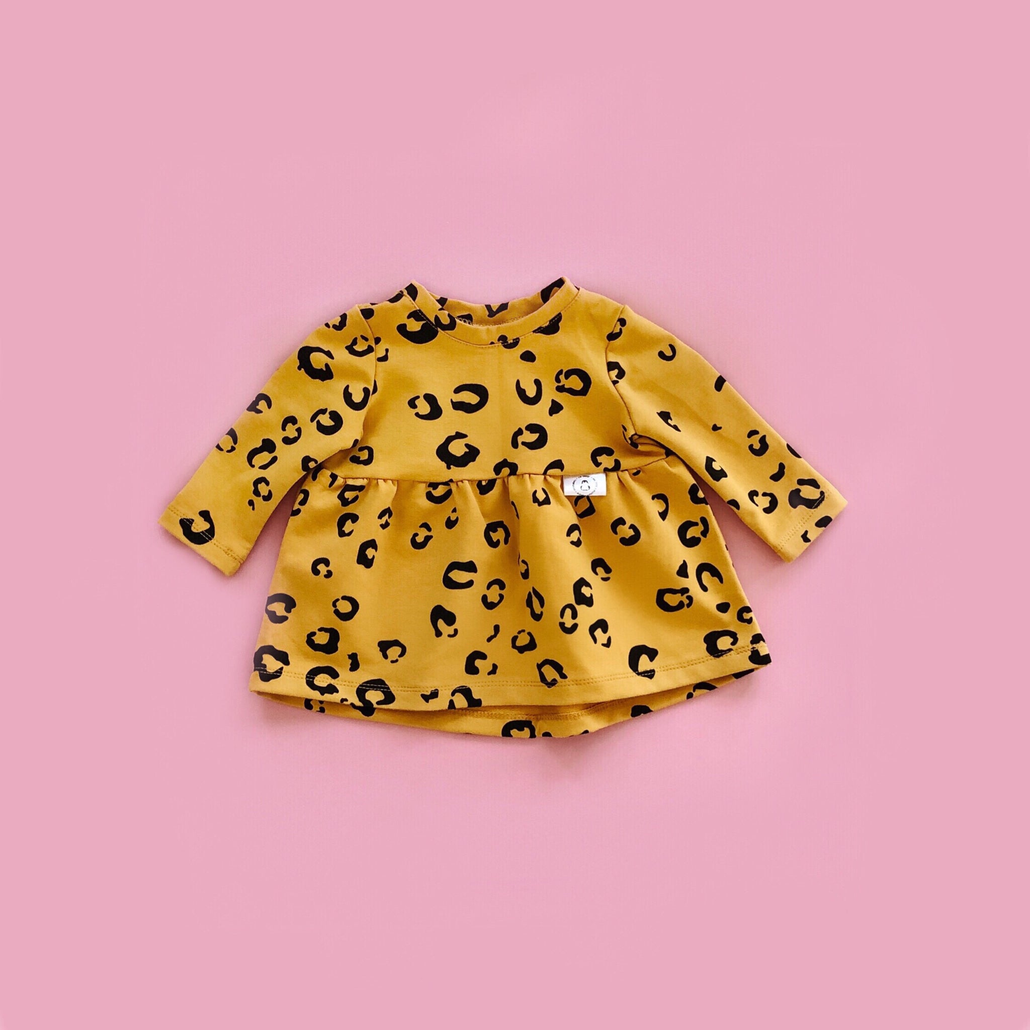 “Zoe” dress with Leopard print