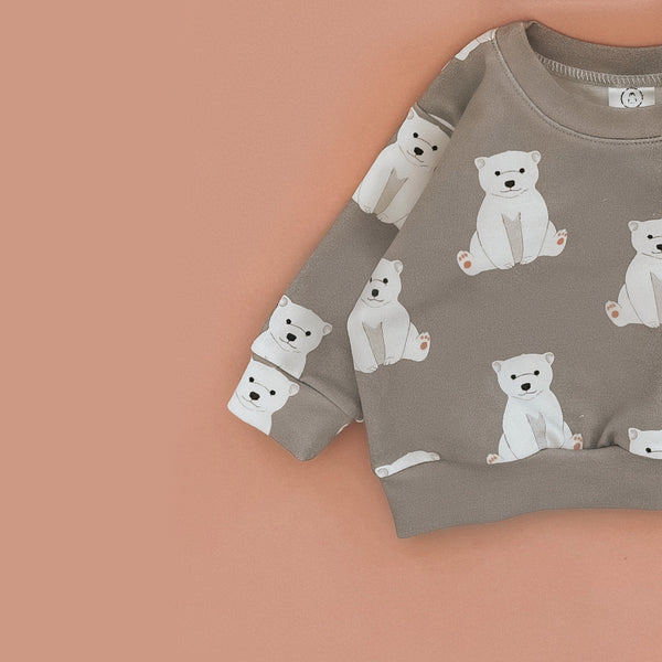 Oversized Sweatshirt with Polar Bear