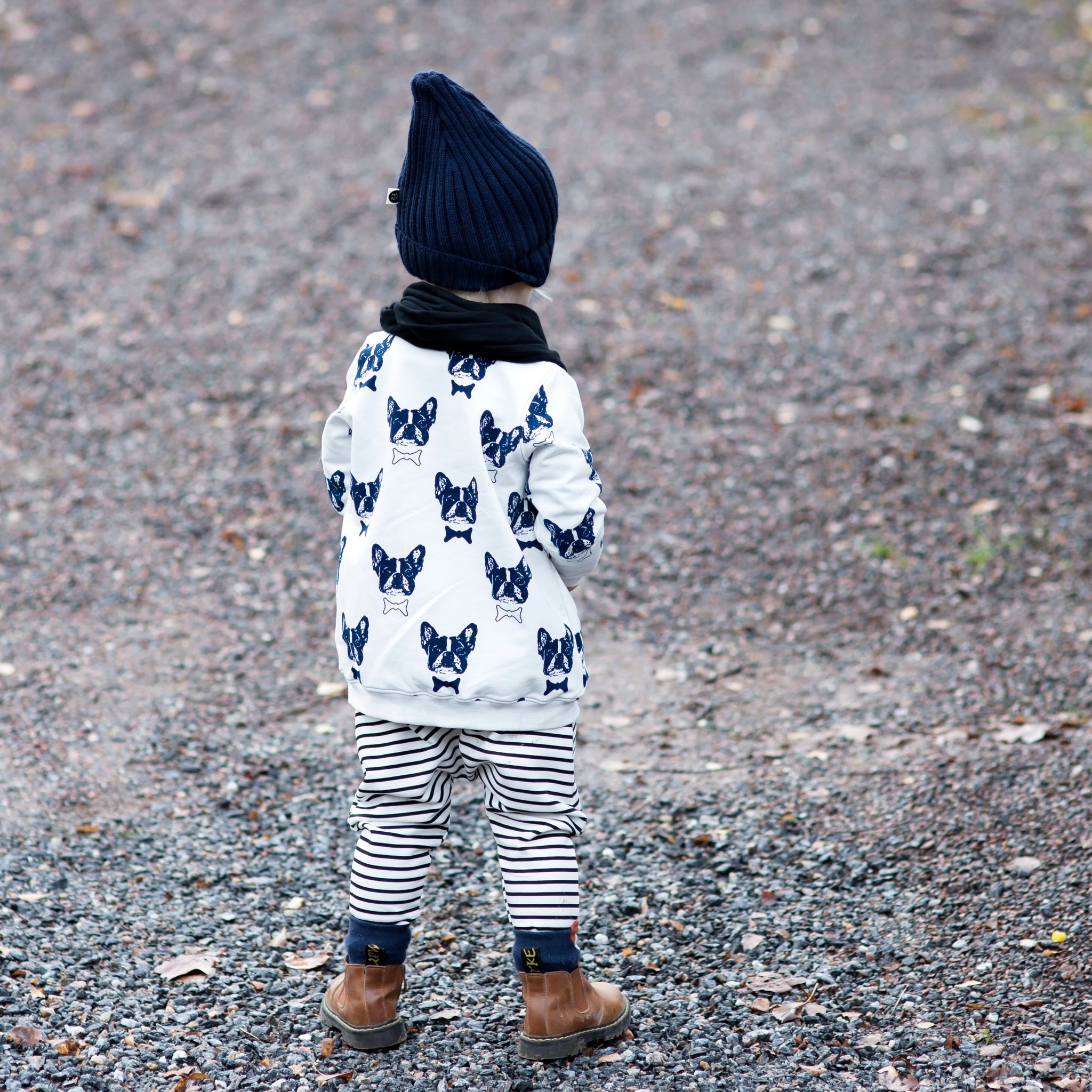 Modern Pullover with Puppies